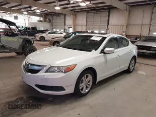 2013 Acura ILX with VIN 19VDE1F33DE019044, listed as a IAAI auction lot 41601790 with 271,575 mi miles. Bid and sale history available at carsss.com. Image 17.