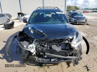 2019 Nissan Kicks SR with VIN 3N1CP5CU0KL528733, listed as a Copart auction lot 40777893 with 55,549 mi miles and . Bid and sale history available at DreamBid. Image 5.