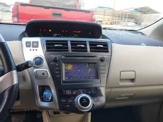 2014 Toyota Prius Two with VIN JTDZN3EU5EJ000485, listed as a IAAI auction lot 41511781 with 167,275 mi miles and . Bid and sale history available at DreamBid. Image 22.