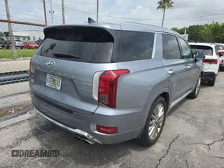 2020 Hyundai Palisade Limited with VIN KM8R5DHE4LU071615, listed as a IAAI auction lot 42566424 with 62,562 mi miles and . Bid and sale history available at DreamBid. Image 13.