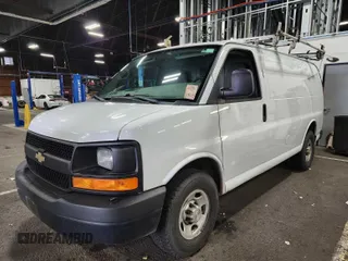 2013 Chevrolet Express Cargo z VIN 1GCWGFCA8D1141881, wystawiony jako IAAI lot #42728830 z przebiegiem 208 897 mil mil oraz . Historia ofert i sprzedaży dostępna na DreamBid. Obrazek 11.