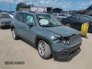 2018 Jeep Renegade Latitude with VIN ZACCJABB7JPJ69925, listed as a IAAI auction lot 41954537 with 61,680 mi miles. Bid and sale history available at carsss.com. Image 1.
