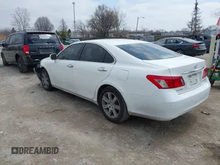 2007 Lexus ES 350 with VIN JTHBJ46G672036886, listed as a IAAI auction lot 42006144 with 181,192 mi miles. Bid and sale history available at carsss.com. Image 3.