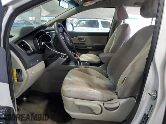 2016 Kia Sedona L with VIN KNDMA5C13G6111567, listed as a Copart auction lot 71928944 with 152,619 mi miles and Clean Title. Bid and sale history available at carsss.com. Image 7.