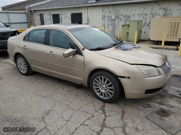 2006 Mercury Milan Premier with VIN 3MEFM08186R617780, listed as a Copart auction lot 84100554 with 0 mi miles and Salvage Title. Bid and sale history available at carsss.com. Image 4.