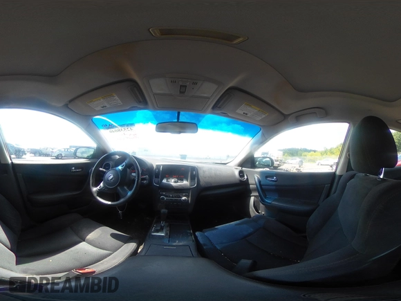 2014 Nissan Maxima SV with VIN 1N4AA5AP2EC443353, listed as a IAAI auction lot 42538040 with 174,615 mi miles and . Bid and sale history available at DreamBid. Image 19.