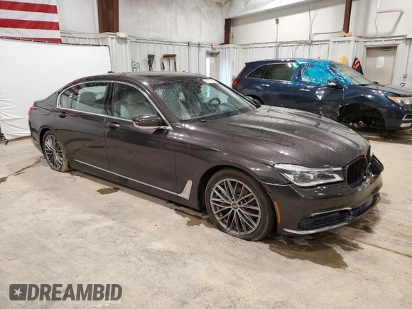 2017 BMW 7 Series ALPINA B7 xDrive with VIN WBA7F2C32HG422835, listed as a Copart auction lot 50741885 with 130,607 mi miles and Non repairable. Bid and sale history available at DreamBid. Image 4.