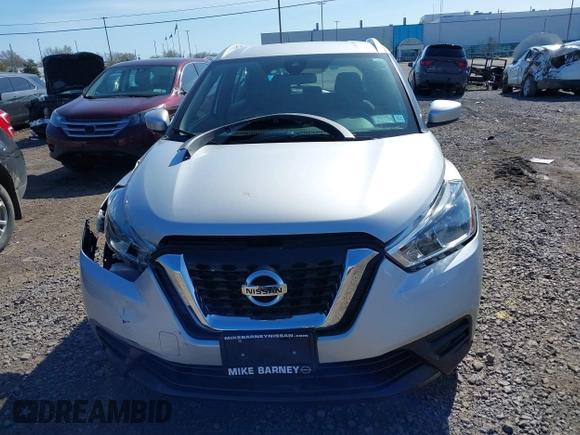2020 Nissan Kicks SV with VIN 3N1CP5CV7LL545281, listed as a IAAI auction lot 42136872 with 11,458 mi miles. Bid and sale history available at carsss.com. Image 12.