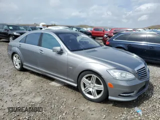 2012 Mercedes-Benz S 550 z VIN WDDNG9EB2CA438250, wystawiony jako Copart lot #53573405 z przebiegiem Nie podano mil oraz Czysty tytuł • Clean title. Historia ofert i sprzedaży dostępna na DreamBid. Obrazek 4.