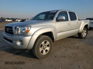 2007 Toyota Tacoma z VIN 5TEMU52N57Z373718, wystawiony jako Copart lot #49724435 z przebiegiem 175 534 mil mil oraz Szkoda całkowita • Salvage title. Historia ofert i sprzedaży dostępna na DreamBid. Obrazek 1.