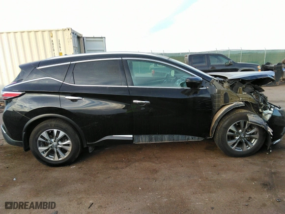 2016 Nissan Murano SL with VIN 5N1AZ2MH3GN105923, listed as a IAAI auction lot 40622962 with 107,922 mi miles. Bid and sale history available at carsss.com. Image 13.