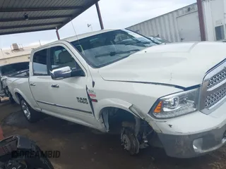 2016 Ram 1500 Laramie z VIN 1C6RR7VM4GS219910, wystawiony jako IAAI lot #41685905 z przebiegiem 213 908 mil mil oraz . Historia ofert i sprzedaży dostępna na DreamBid. Obrazek 14.
