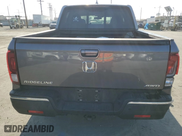 2020 Honda Ridgeline RTL-E with VIN 5FPYK3F76LB010841, listed as a Copart auction lot 67267635 with 53,055 mi miles and Salvage title. Bid and sale history available at DreamBid. Image 6.