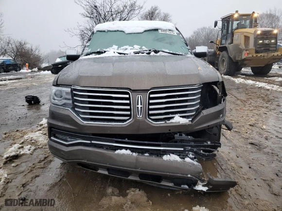 2015 Lincoln Navigator with VIN 5LMJJ2JT7FEJ14653, listed as a Copart auction lot 44921315 with 112,183 mi miles and Salvage Title. Bid and sale history available at carsss.com. Image 5.