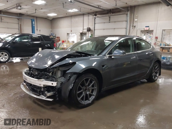 2020 Tesla Model 3 Long Range z VIN 5YJ3E1EB0LF800804, wystawiony jako IAAI lot #42137223 z przebiegiem 52 482 mil mil oraz . Historia ofert i sprzedaży dostępna na DreamBid. Obrazek 20.