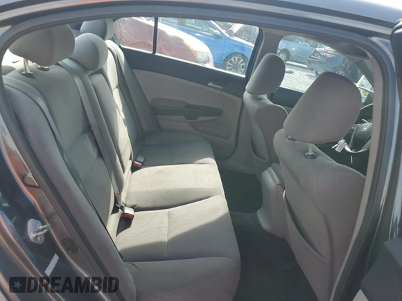 2011 Honda Accord LX z VIN 1HGCP2F32BA024983, wystawiony jako Copart lot #57940145 z przebiegiem 152 832 mil mil oraz Nie do naprawy • Non repairable. Historia ofert i sprzedaży dostępna na DreamBid. Obrazek 10.