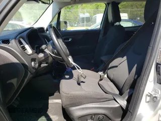 2017 Jeep Renegade Latitude z VIN ZACCJBBB3HPF86686, wystawiony jako Copart lot #54656705 z przebiegiem 87 482 mil mil oraz Szkoda całkowita • Salvage title. Historia ofert i sprzedaży dostępna na DreamBid. Obrazek 7.