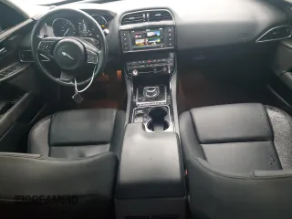 2017 Jaguar XE 35t Premium with VIN SAJAJ4BV8HA968372, listed as a Copart auction lot 83906914 with 98,438 mi miles and Clean Title. Bid and sale history available at carsss.com. Image 8.
