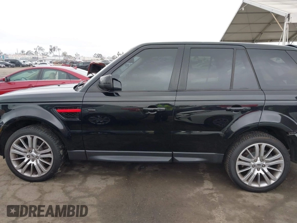 2011 Land Rover Range Rover Sport HSE Lux z VIN SALSK2D48BA260468, wystawiony jako IAAI lot #42203613 z przebiegiem 112 040 mil mil oraz . Historia ofert i sprzedaży dostępna na DreamBid. Obrazek 14.