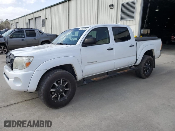 2008 Toyota Tacoma PreRunner with VIN 3TMJU62N18M059040, listed as a Copart auction lot 47813795 with 210,941 mi miles and Salvage Title. Bid and sale history available at carsss.com. Image 1.