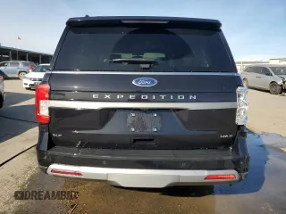 2024 Ford Expedition Max XLT with VIN 1FMJK1J87REA04437, listed as a Copart auction lot 45024725 with 32,368 mi miles and Salvage Title. Bid and sale history available at DreamBid. Image 6.
