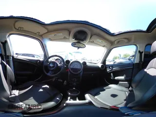 2012 MINI Countryman S с VIN WMWZC3C54CWL86735, выставлен на аукционе IAAI как лот 42448799 с пробегом 113 668 миль миль и . История ставок и продаж доступна на DreamBid. Изображение 19.