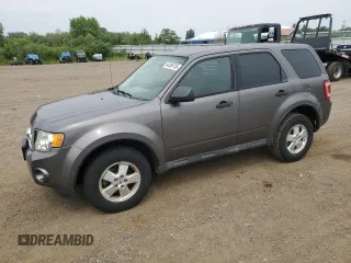 2012 Ford Escape XLS с VIN 1FMCU0C78CKB63817, выставлен на аукционе Copart как лот 64386755 с пробегом 114 415 миль миль и Чистый • Clean title. История ставок и продаж доступна на DreamBid. Изображение 1.