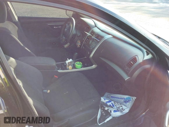 2014 Nissan Altima SV with VIN 1N4AL3AP4EC317297, listed as a IAAI auction lot 42132662 with Not Provided miles and . Bid and sale history available at DreamBid. Image 5.