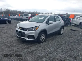 2018 Chevrolet Trax LS with VIN KL7CJNSB3JB568140, listed as a IAAI auction lot 41906602 with 137,506 mi miles and . Bid and sale history available at carsss.com. Image 2.