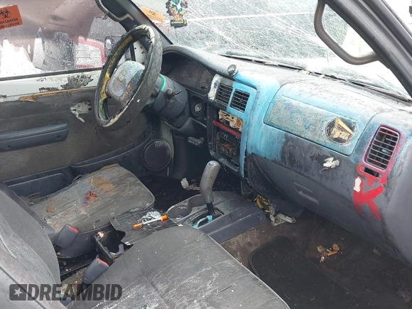 1999 Toyota Tacoma PreRunner with VIN 4TASM92N6XZ486308, listed as a IAAI auction lot 41730664 with Not provided miles and . Bid and sale history available at DreamBid. Image 15.