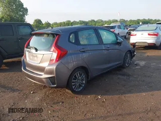 2015 Honda Fit EX with VIN 3HGGK5G86FM755209, listed as a IAAI auction lot 42450499 with 29,735 mi miles and . Bid and sale history available at DreamBid. Image 4.