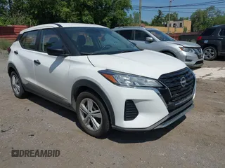 2023 Nissan Kicks S z VIN 3N1CP5BV4PL530938, wystawiony jako IAAI lot #42468264 z przebiegiem 25 845 mil mil oraz . Historia ofert i sprzedaży dostępna na DreamBid. Obrazek 1.