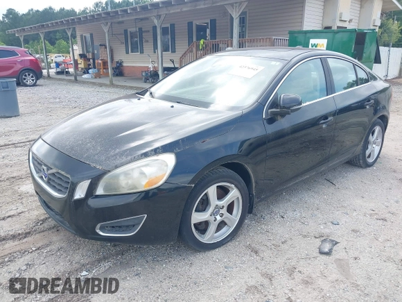 2012 Volvo S60 T5 z VIN YV1622FS4C2115292, wystawiony jako IAAI lot #42376945 z przebiegiem 158 047 mil mil oraz . Historia ofert i sprzedaży dostępna na DreamBid. Obrazek 2.