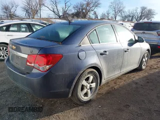 2014 Chevrolet Cruze 1LT с VIN 1G1PC5SB5E7461591, выставлен на аукционе IAAI как лот 41764302 с пробегом 129 924 миль миль и . История ставок и продаж доступна на DreamBid. Изображение 4.