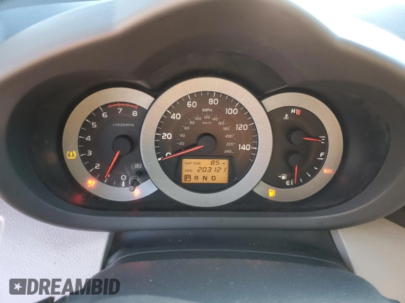 2008 Toyota RAV4 with VIN JTMZK33V686011653, listed as a Copart auction lot 43058685 with 203,121 mi miles and Salvage Title. Bid and sale history available at carsss.com. Image 9.