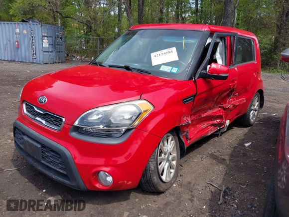 2013 Kia Soul + z VIN KNDJT2A63D7610143, wystawiony jako IAAI lot #42124581 z przebiegiem 104 155 mil mil oraz . Historia ofert i sprzedaży dostępna na DreamBid. Obrazek 17.