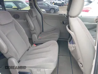 2006 Dodge Grand Caravan SXT z VIN 2D4GP44L56R908659, wystawiony jako IAAI lot #42382993 z przebiegiem 141 088 mil mil oraz . Historia ofert i sprzedaży dostępna na DreamBid. Obrazek 8.
