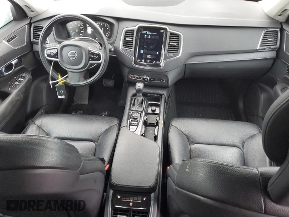 2020 Volvo XC90 Momentum with VIN YV4102PK7L1609198, listed as a Copart auction lot 88312475 with 74,743 mi miles and Salvage Title. Bid and sale history available at carsss.com. Image 8.