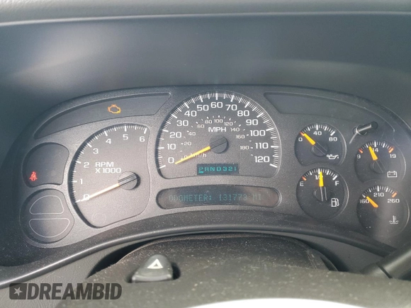 2005 Chevrolet Silverado 1500 LS with VIN 2GCEC13T551223784, listed as a Copart auction lot 51628235 with 131,773 mi miles and Salvage Title. Bid and sale history available at DreamBid. Image 9.
