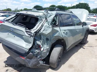 2023 Toyota RAV4 Hybrid XLE Premium с VIN JTMB6RFV6PD079532, выставлен на аукционе IAAI как лот 42448290 с пробегом 45 820 миль миль и . История ставок и продаж доступна на DreamBid. Изображение 6.