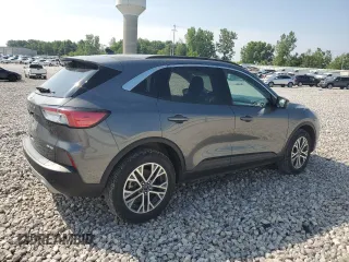 2021 Ford Escape SEL z VIN 1FMCU9H69MUA65731, wystawiony jako Copart lot #59890575 z przebiegiem 113 469 mil mil oraz Czysty tytuł • Clean title. Historia ofert i sprzedaży dostępna na DreamBid. Obrazek 3.