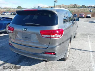 2016 Kia Sorento EX with VIN 5XYPH4A54GG093439, listed as a IAAI auction lot 41916479 with 122,415 mi miles. Bid and sale history available at carsss.com. Image 4.