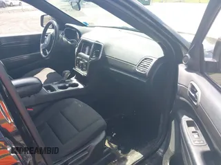 2018 Jeep Grand Cherokee Altitude z VIN 1C4RJFAG9JC508308, wystawiony jako IAAI lot #42162179 z przebiegiem 92 021 mil mil oraz . Historia ofert i sprzedaży dostępna na DreamBid. Obrazek 5.