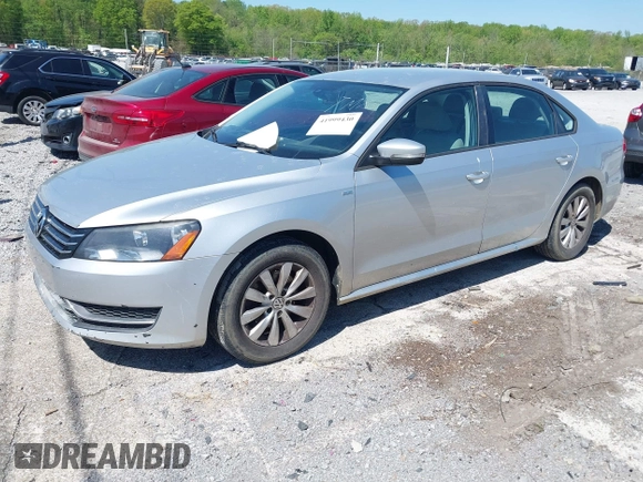 2015 Volkswagen Passat S with VIN 1VWAS7A31FC009620, listed as a IAAI auction lot 41999430 with 129,852 mi miles and . Bid and sale history available at DreamBid. Image 2.