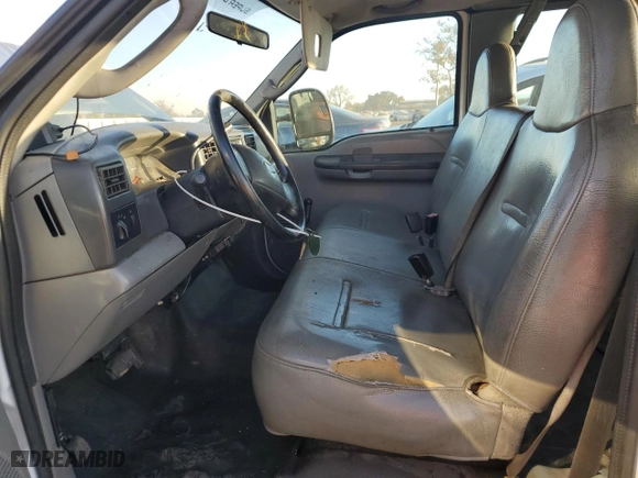 2003 Ford Super Duty F-250 XL with VIN 1FTNX20L53EB43007, listed as a Copart auction lot 84117284 with 179,885 mi miles and Clean Title. Bid and sale history available at carsss.com. Image 7.