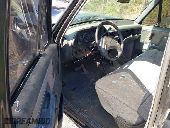 1991 Ford F-150 with VIN 1FTEF14N3MLA36219, listed as a IAAI auction lot 41898466 with 10,116 mi miles and . Bid and sale history available at DreamBid. Image 5.