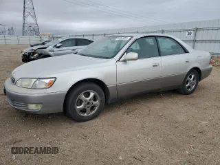 1998 Lexus ES 300 с VIN JT8BF28G1W0137766, выставлен на аукционе Copart как лот 44849085 с пробегом 216 101 миль миль и Чистый • Clean title. История ставок и продаж доступна на DreamBid. Изображение 1.