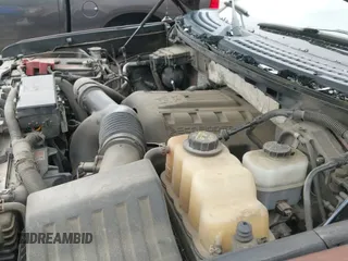 2011 Ford F-150 XLT z VIN 1FTFW1ET3BFA97549, wystawiony jako IAAI lot #42345418 z przebiegiem 189 105 mil mil oraz . Historia ofert i sprzedaży dostępna na DreamBid. Obrazek 22.