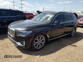 2020 BMW X7 xDrive40i with VIN 5UXCW2C04L9B27936, listed as a Copart auction lot 70249424 with 11,925 mi miles and Clean Title. Bid and sale history available at carsss.com. Image 1.