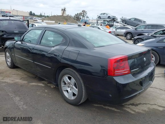 2006 Dodge Charger with VIN 2B3KA43G56H182676, listed as a IAAI auction lot 42052425 with 301,664 mi miles. Bid and sale history available at carsss.com. Image 3.